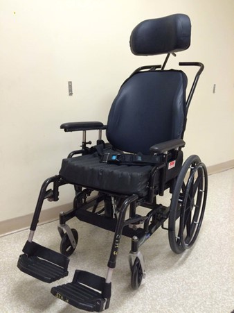Wheelchair with backrest